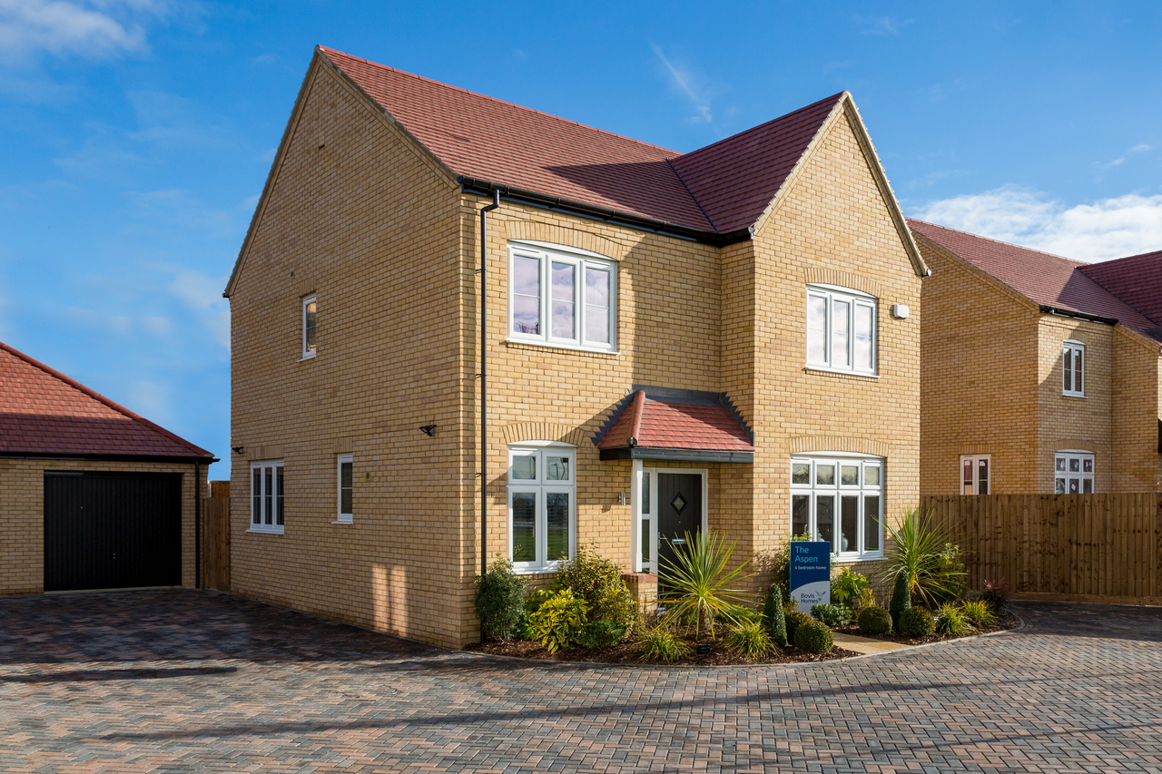 Lunar Park New homes & houses in Cambourne near Cambridge for sale